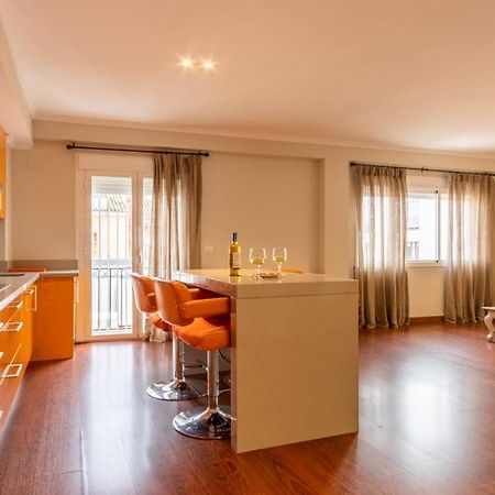 Apartamento Arenal - 3 Habitaciones Севилья Экстерьер фото