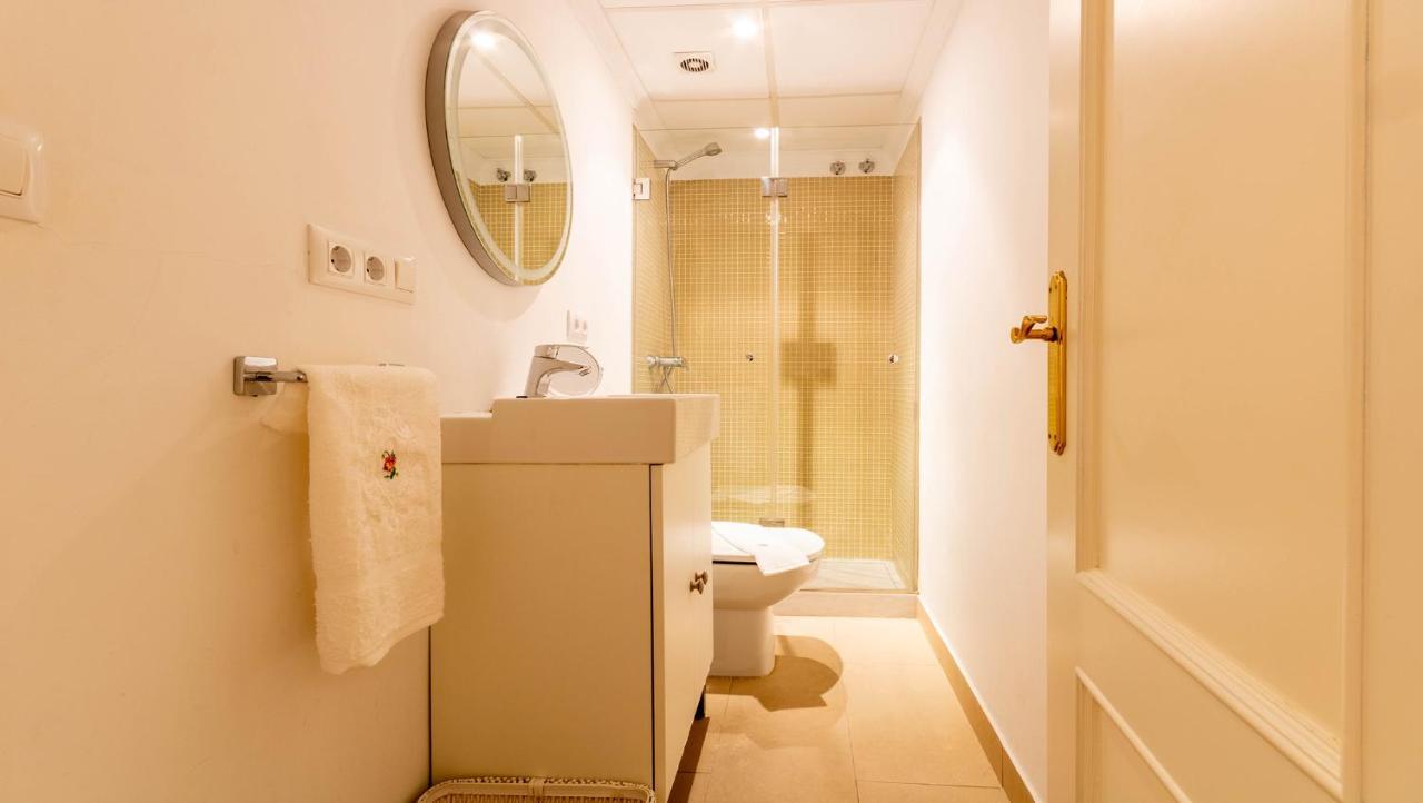 Apartamento Arenal - 3 Habitaciones Севилья Экстерьер фото